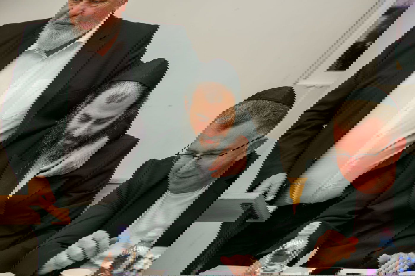 זופניק בכיכר • כל התמונות, הנייעס והחשיפות של השבוע