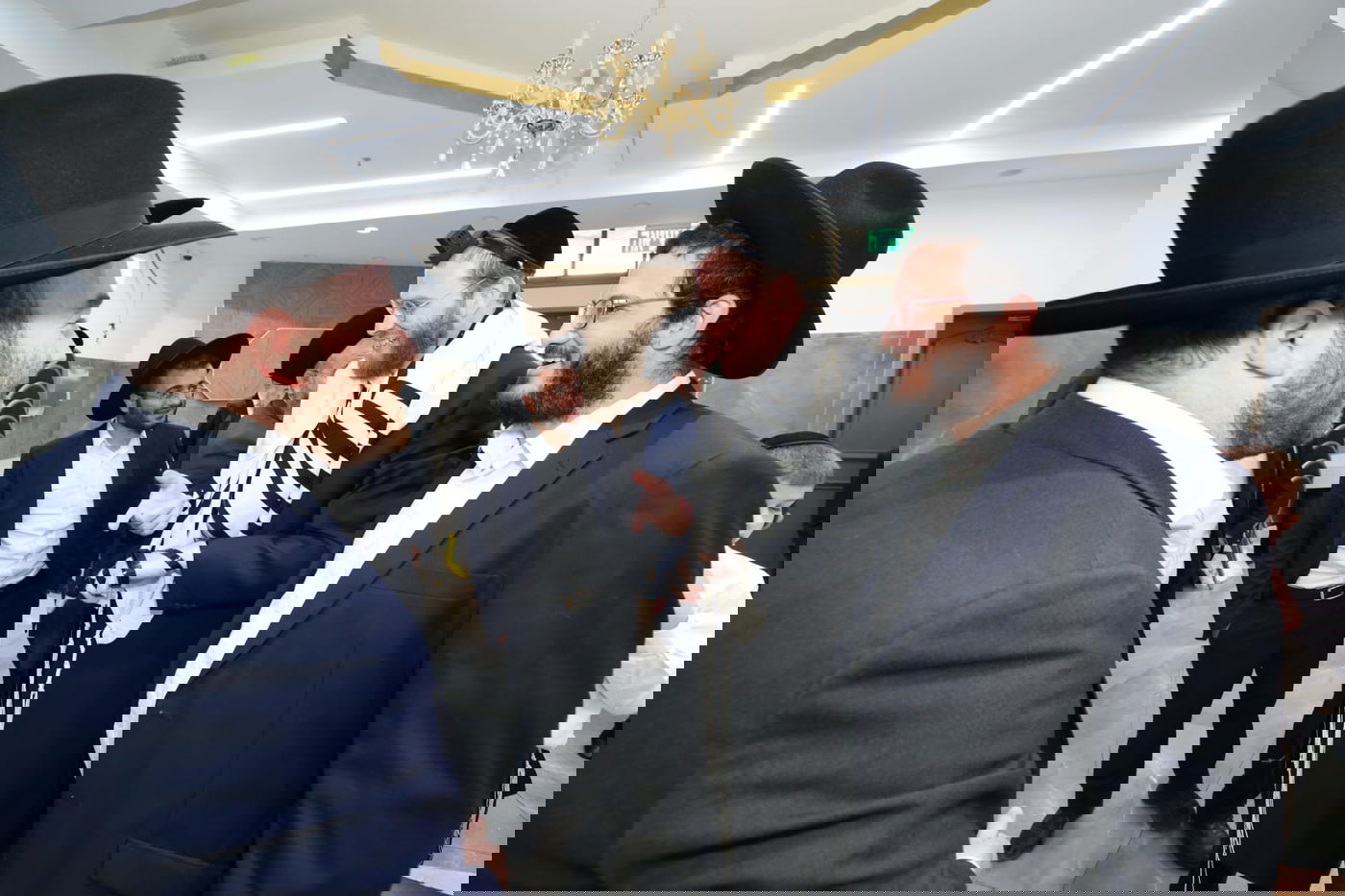 בראשות גדולי ישראל: ברית לבן נאמן ביתו ונכד הגר"ד לנדו