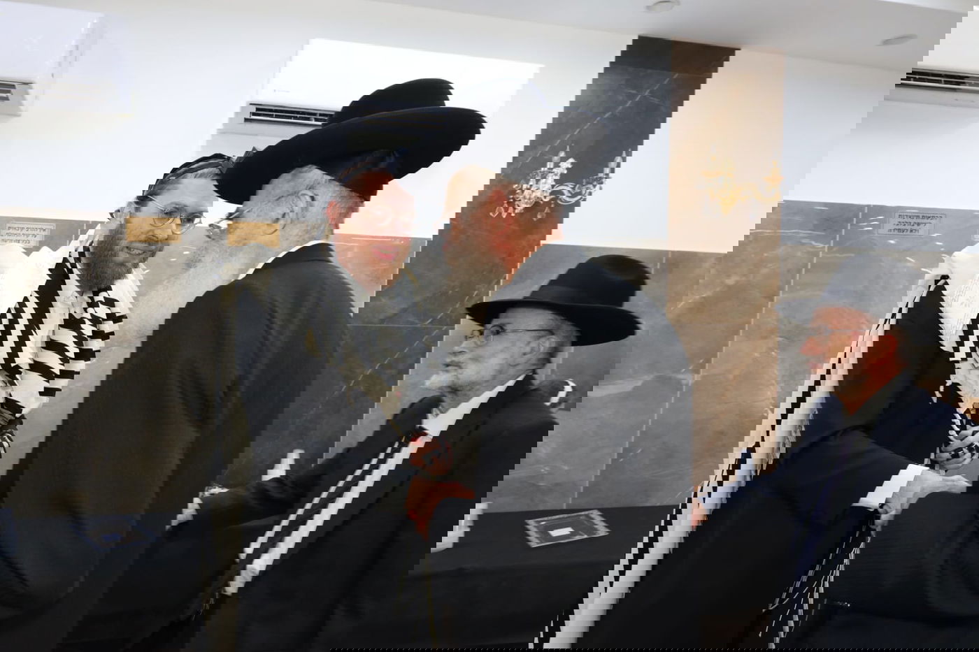 בראשות גדולי ישראל: ברית לבן נאמן ביתו ונכד הגר"ד לנדו