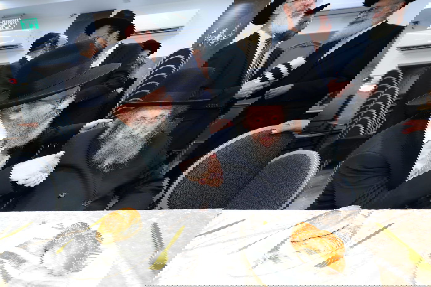 בראשות גדולי ישראל: ברית לבן נאמן ביתו ונכד הגר"ד לנדו