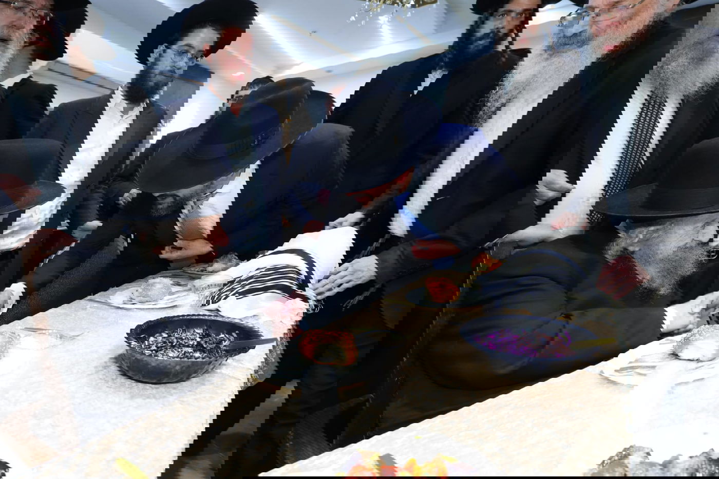 בראשות גדולי ישראל: ברית לבן נאמן ביתו ונכד הגר"ד לנדו