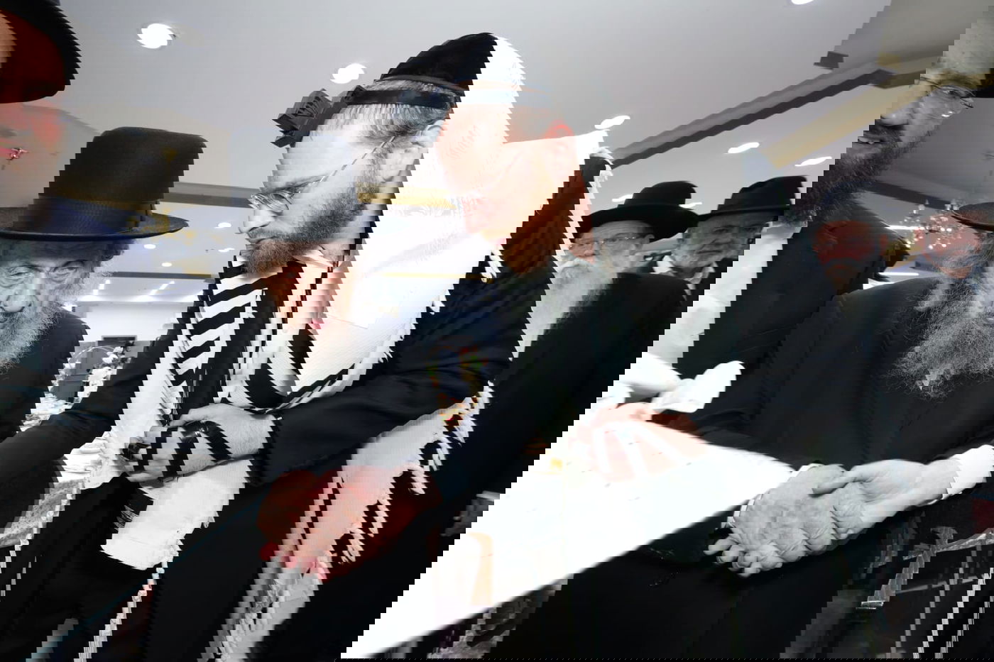 בראשות גדולי ישראל: ברית לבן נאמן ביתו ונכד הגר"ד לנדו