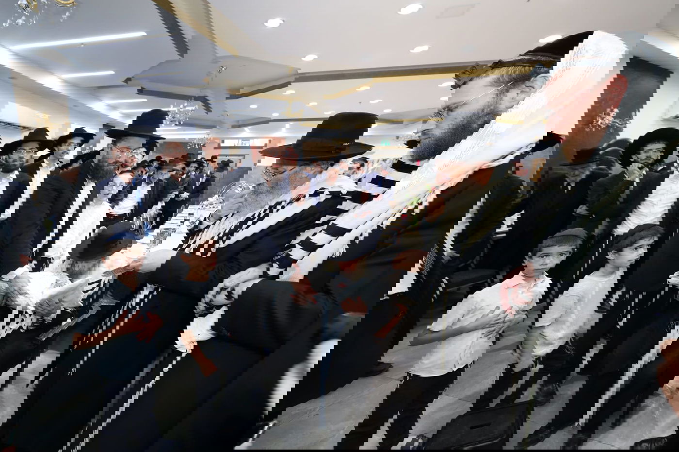 בראשות גדולי ישראל: ברית לבן נאמן ביתו ונכד הגר"ד לנדו