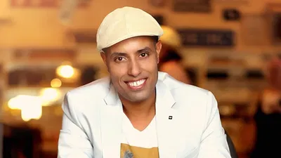 רועי ידיד ומקהלת הישיבה לצעירים: "ידידותו"