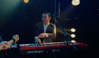 יוני אליאב ומיטב הזמרים במחרוזת אנימציה לפורים