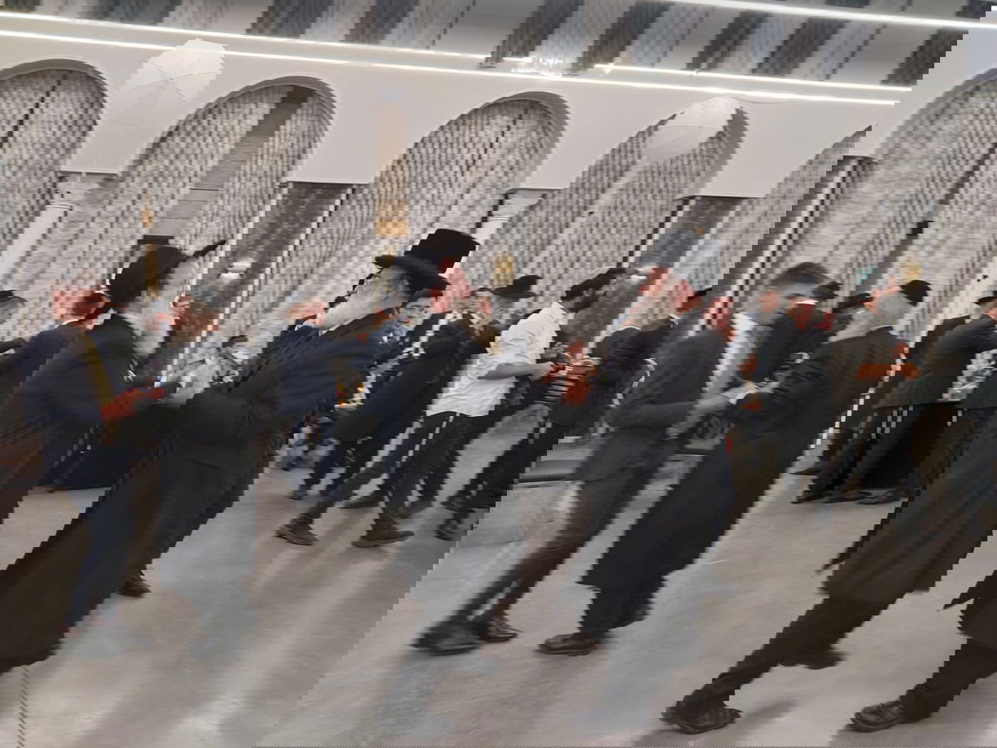 עולם הכשרות חגג בחתונת בתו של המומחה הרב יוסף דורפמן | תיעוד