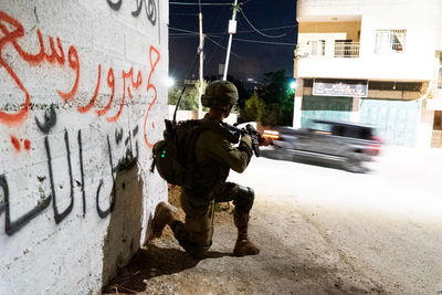 כוחות הביטחון פעלו למעצר 24 מבוקשים החשודים בטרור