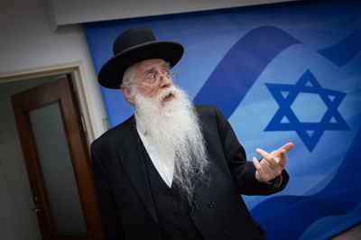 השר מאיר פרוש