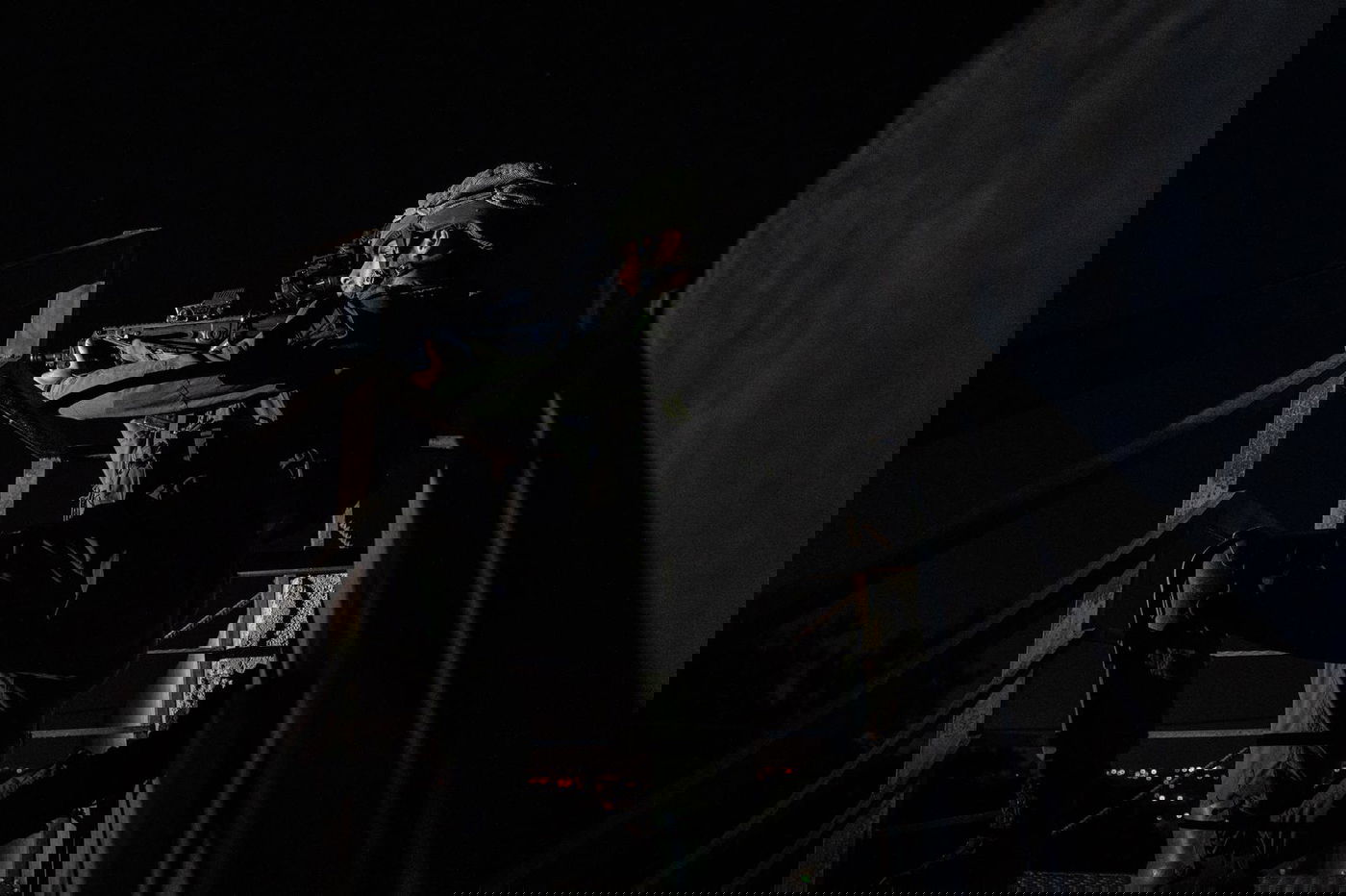 כוחות הביטחון עצרו 16 מבוקשים והחרימו אמצעי לחימה