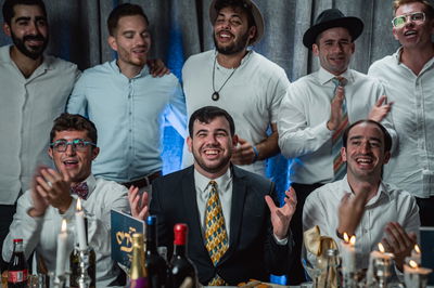 שימי וייס מחדש את השיר: "שבת היום להשם"