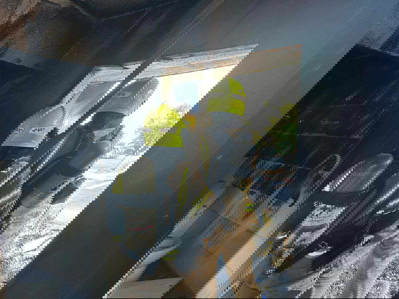 שריפה פרצה בקראוון בצפת; לכוד חולץ ומותו נקבע במקום