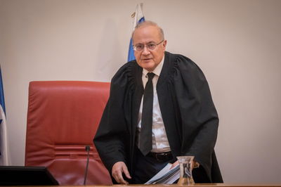 השופט יוסף אלרון