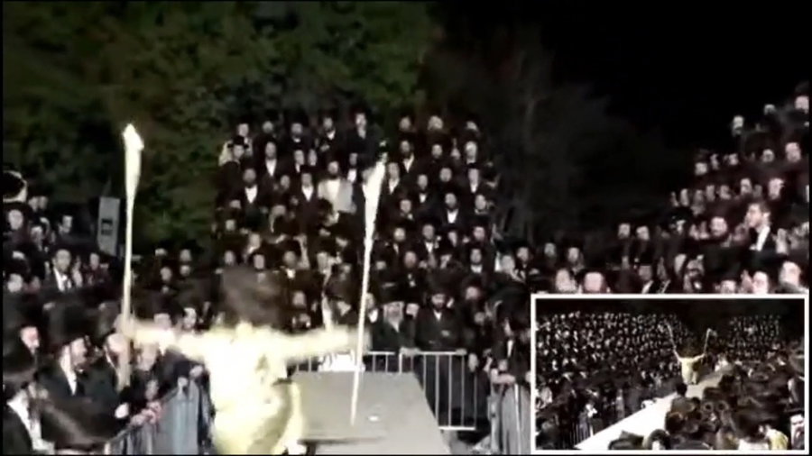 הנפילה באמצע הריקוד, מתוך השידור חי