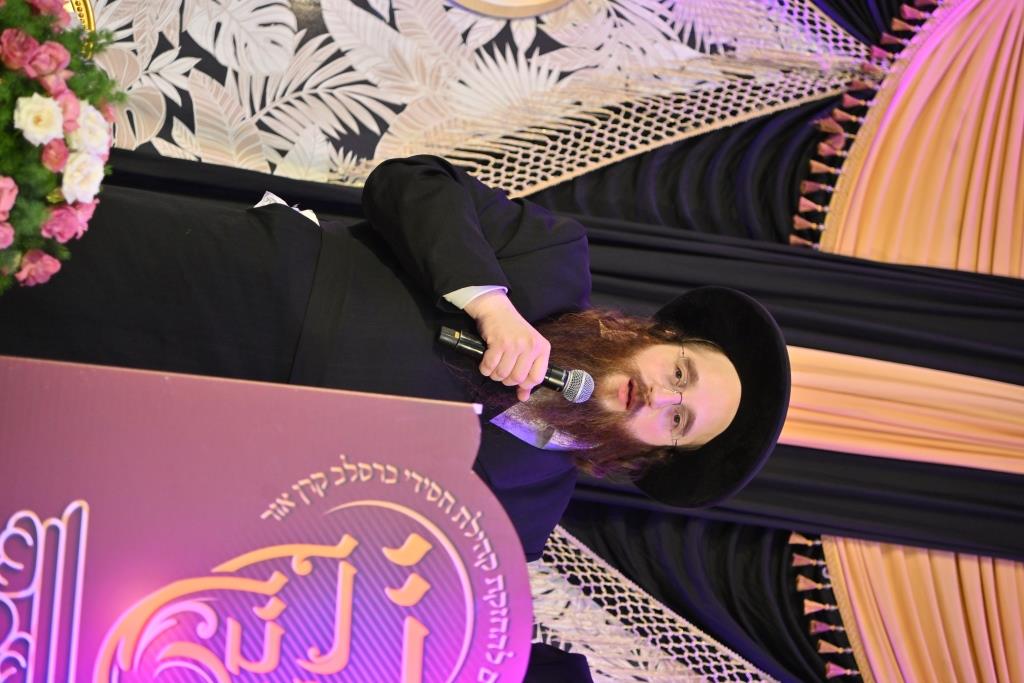 מעמד "געטריי פארן רעבי'ן" בראשות הגרי"מ שכטר | צפו