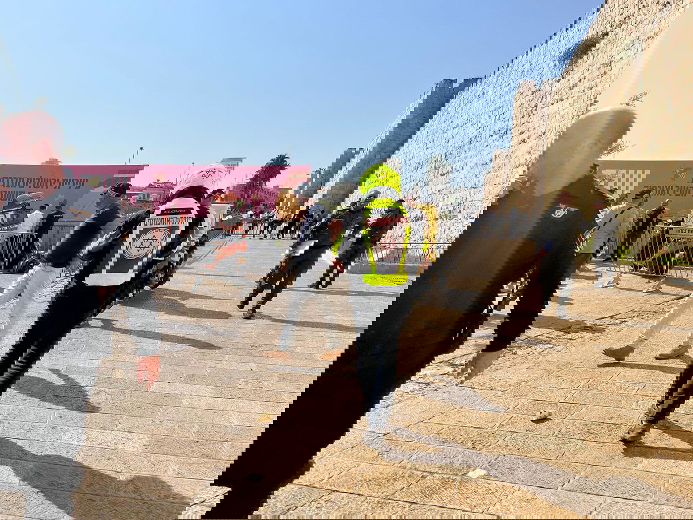 פיגוע דקירה בירושלים: יהודי נפצע קשה בסמוך לשער יפו 