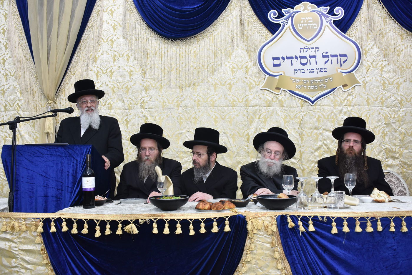 מעמד הכתרת הגר"מ שוורץ לרב קהילת קהל חסידים בצפון בני ברק