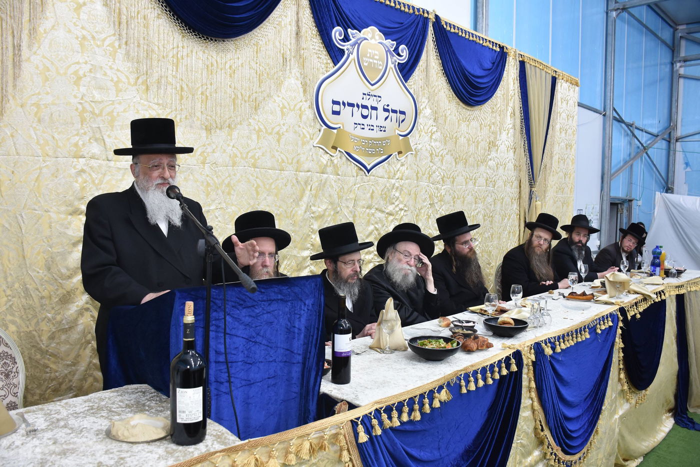 מעמד הכתרת הגר"מ שוורץ לרב קהילת קהל חסידים בצפון בני ברק