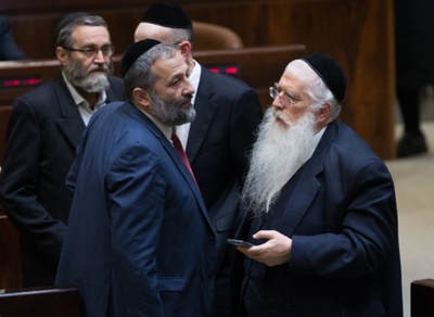 לאחר החתימה הדרמטית של 'דגל' עם ישראל פרוש: דרעי יעמוד בראש המטה וינהל את הקרב 