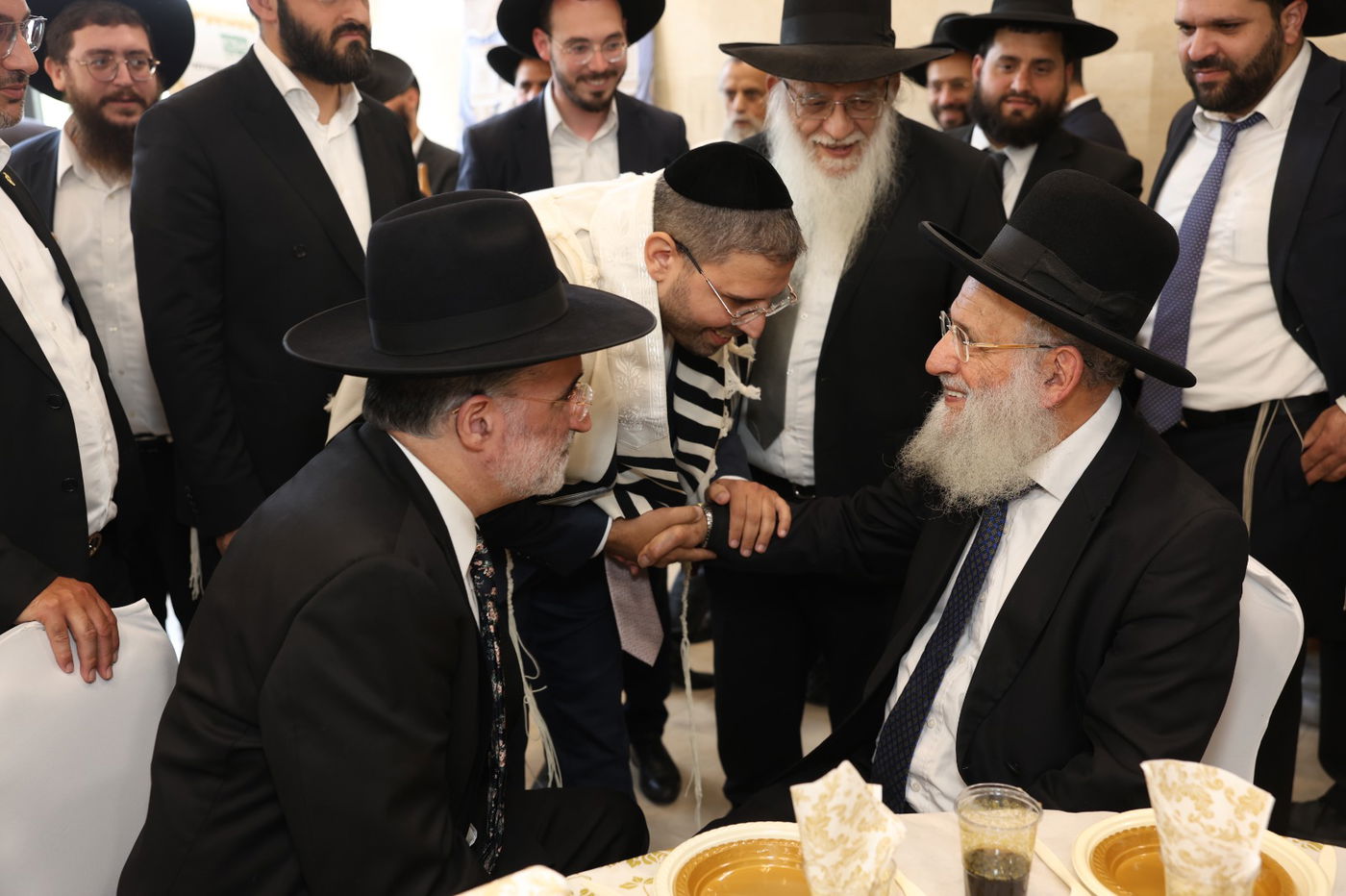 זופניק בכיכר • כל התמונות, הנייעס והחשיפות של השבוע