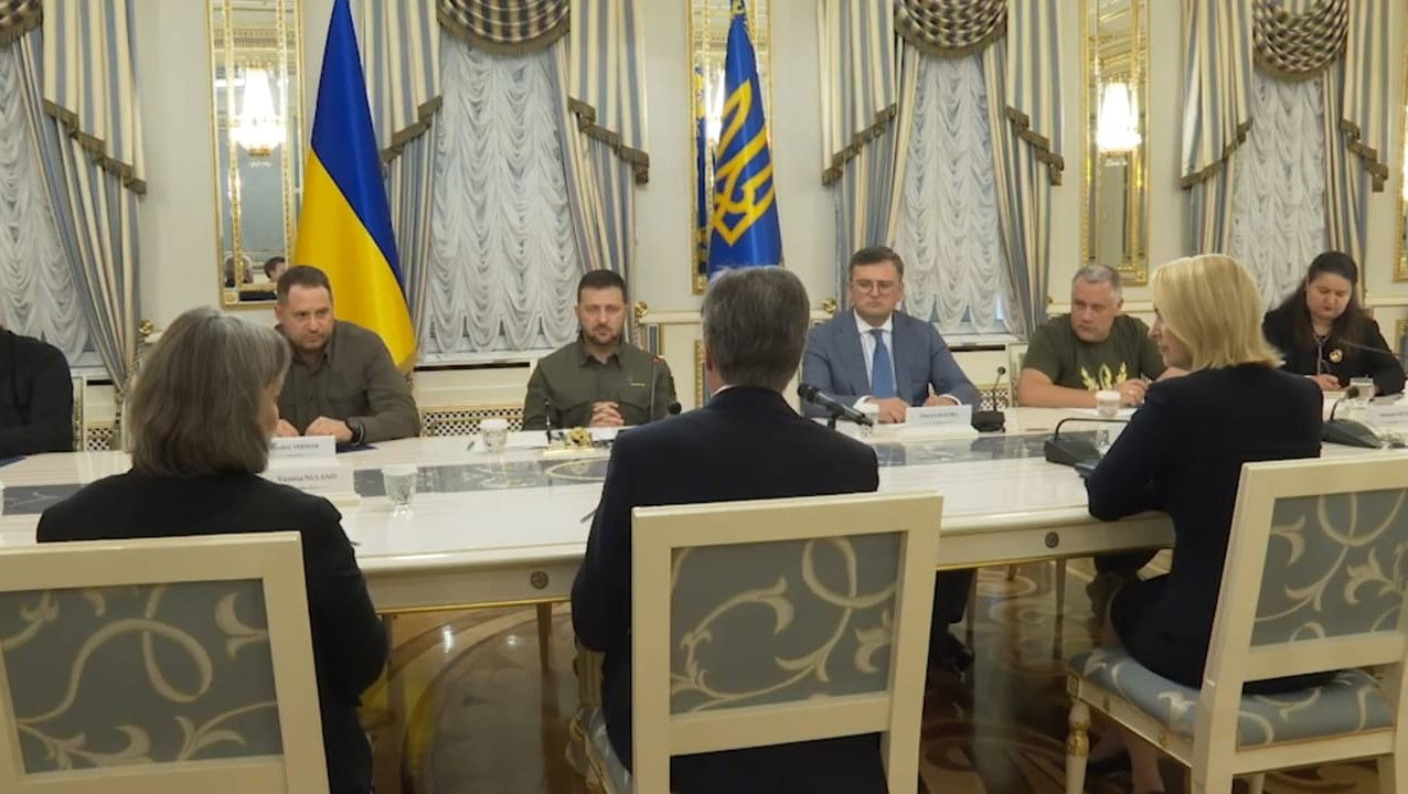 הפגישה, אמש