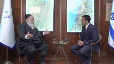 השר גולדקנופף בריאיון בלעדי: "אנחנו לא מעורבים ברפורמה, לא הולכים למנות שופט חרדי"