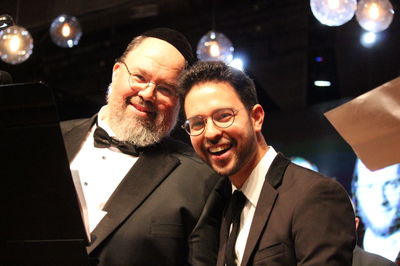 יקי לאער ואברימי רוט מחדשים את להיט הסליחות: "מכניסי רחמים"