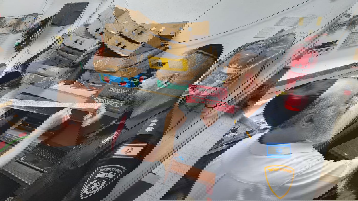 "המחבלים" גירשו את הקצינים הבכירים מהיכל ישיבת פוניבז'