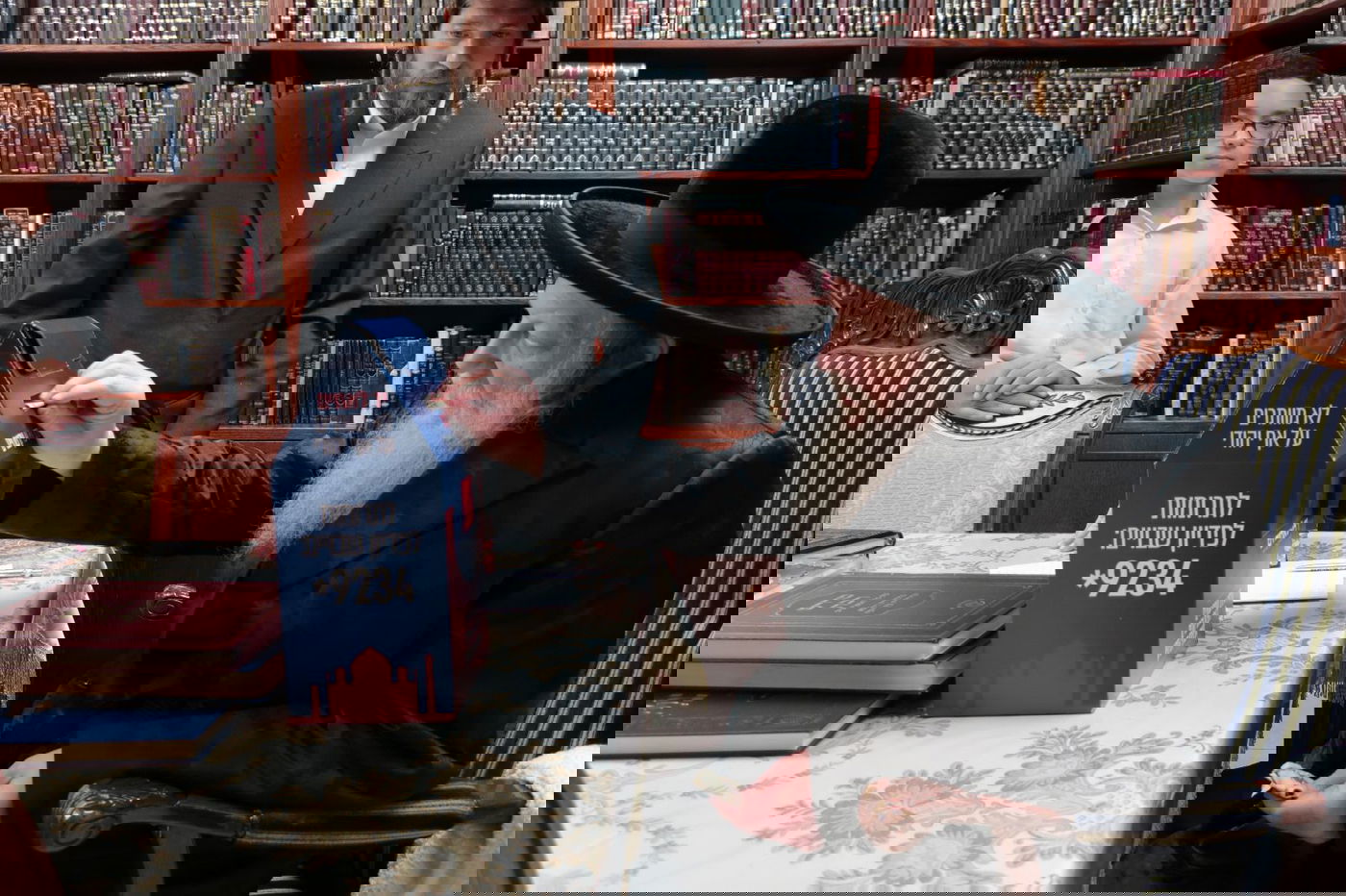 בזריזות של קדושה מיהר האדמו"ר ממודז'יץ לקחת חלק בפעילות הקדושה