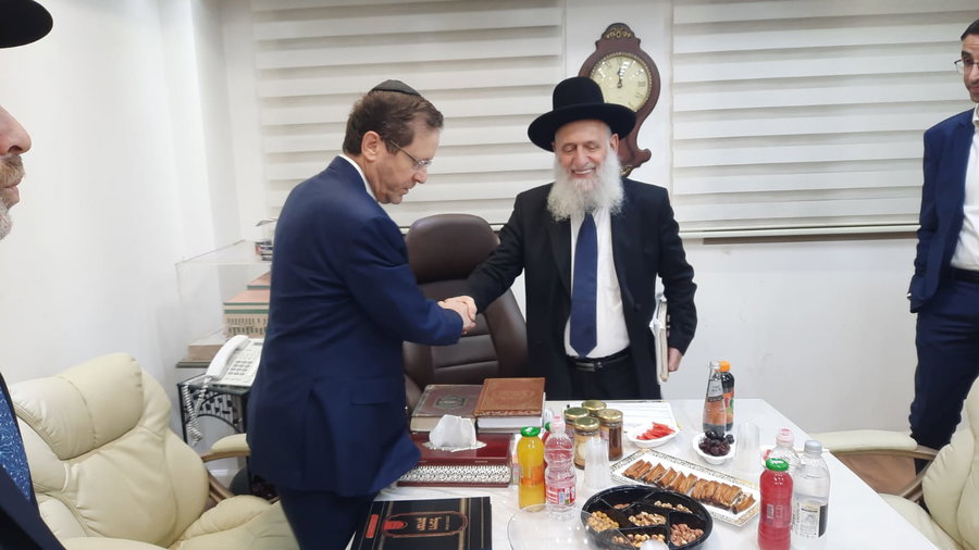 הנשיא הרצוג עם ראש הישיבה, אמש