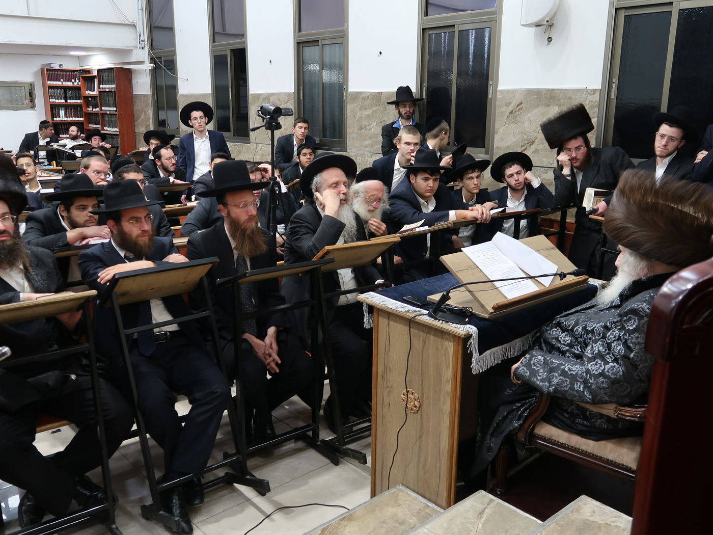 הגר"מ שטרנבוך, ערב הסליחות הראשונות בישיבה בבית שמש