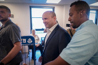 בנט בבית המשפט, היום