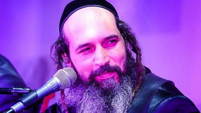 היוצר מאחורי להיט הענק מתארח בסינגל חדש: "מלא טוב"