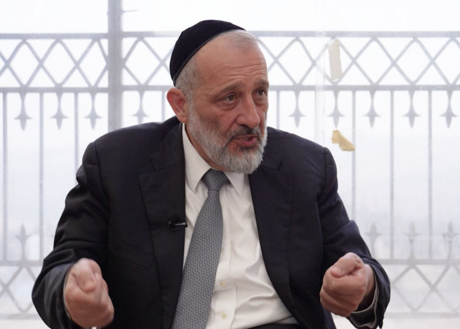 אריה דרעי בריאיון בלעדי ל'כיכר השבת'