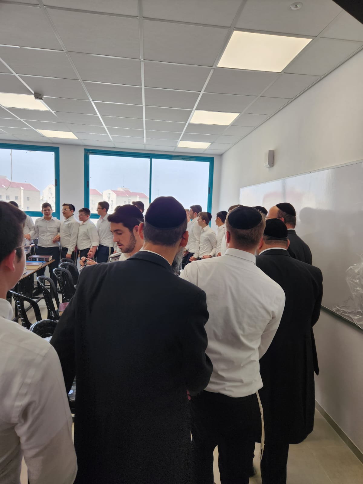 בישיבת באר התורה חגגו חנוכת הבית למבנה החדש • ש"א ייכנסו ראשונים