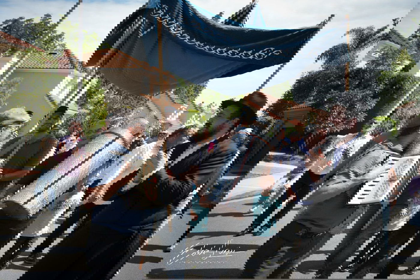 אירוע נדיר: כך נראתה הכנסת ספר תורה בעיר אירווין, קליפורניה | תיעוד 