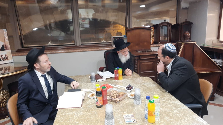 שמחה רוטמן, אמש בלשכת הרב אלבז