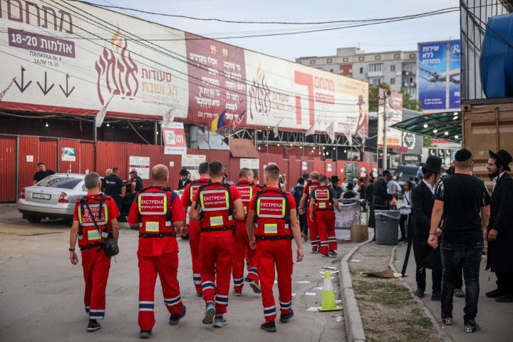 המראות והקולות, הריקודים והתפילות | תיעוד מה'קיבוץ' באומן