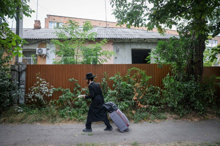 המראות והקולות, הריקודים והתפילות | תיעוד מה'קיבוץ' באומן