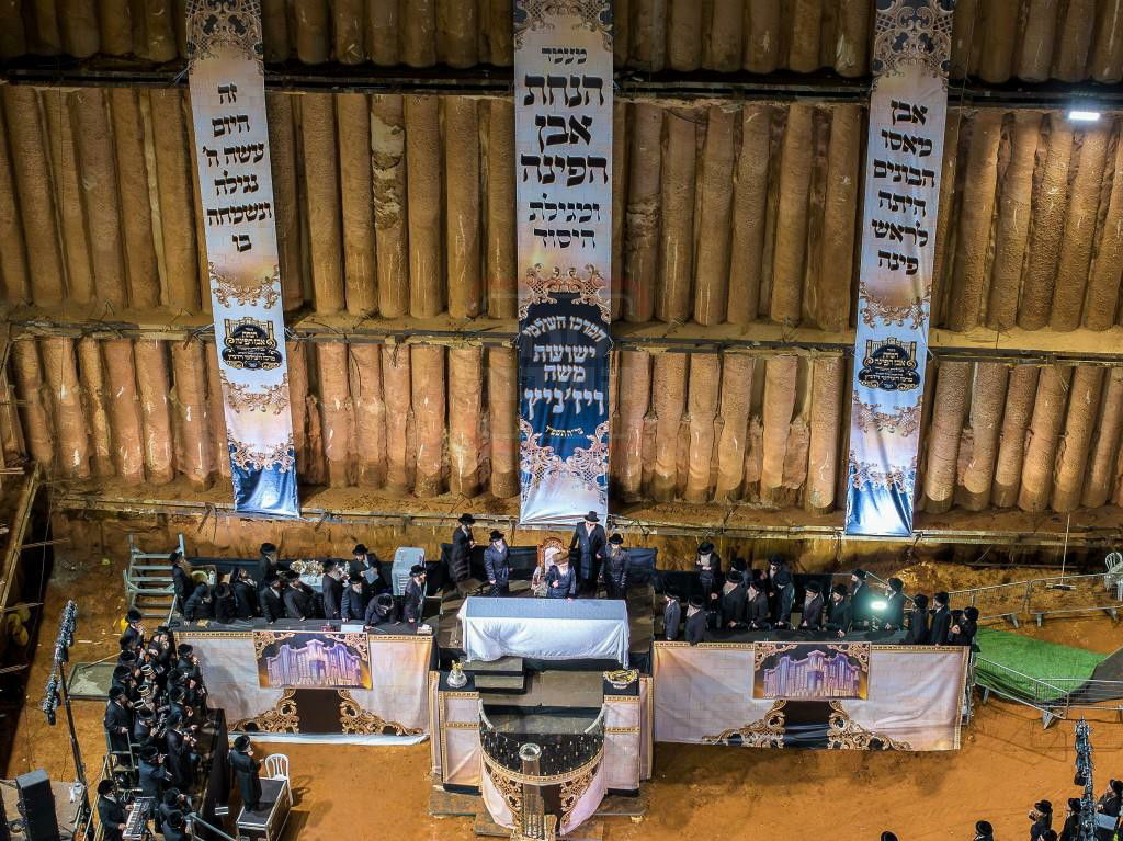 הנחת אבן הפינה למרכז העולמי ויז'ניץ