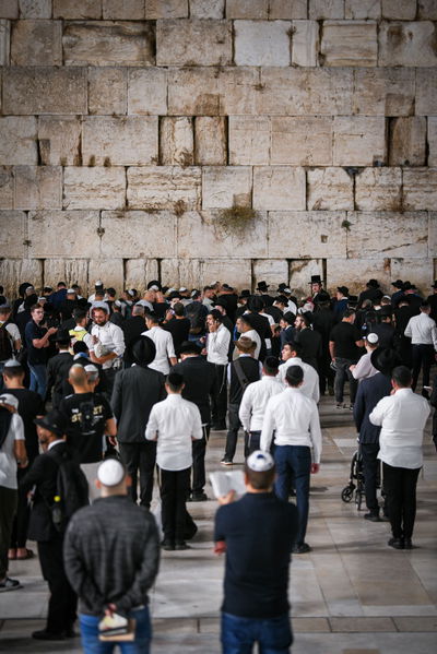 השתולל בחנות בירושלים ואיים: "אקנה אקדח, אלך לכותל - ואצליח להרוג"
