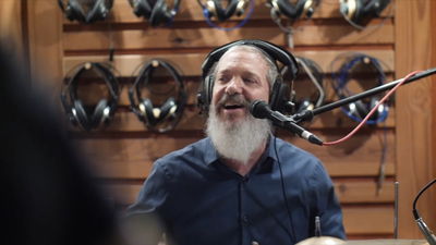 יהושע לימוני מחדש את הניגון החסידי: "עסן עסט זיך"