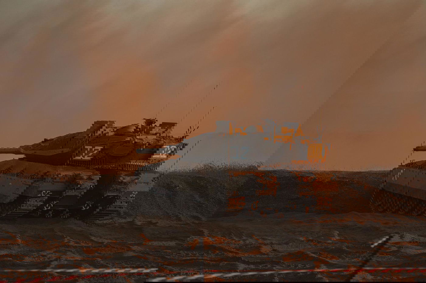 מסכי מולטי־טאץ', משלב בינה מלאכותית ו"בלתי שביר" | טנק 'הברק' העתידי של צה"ל נחשף