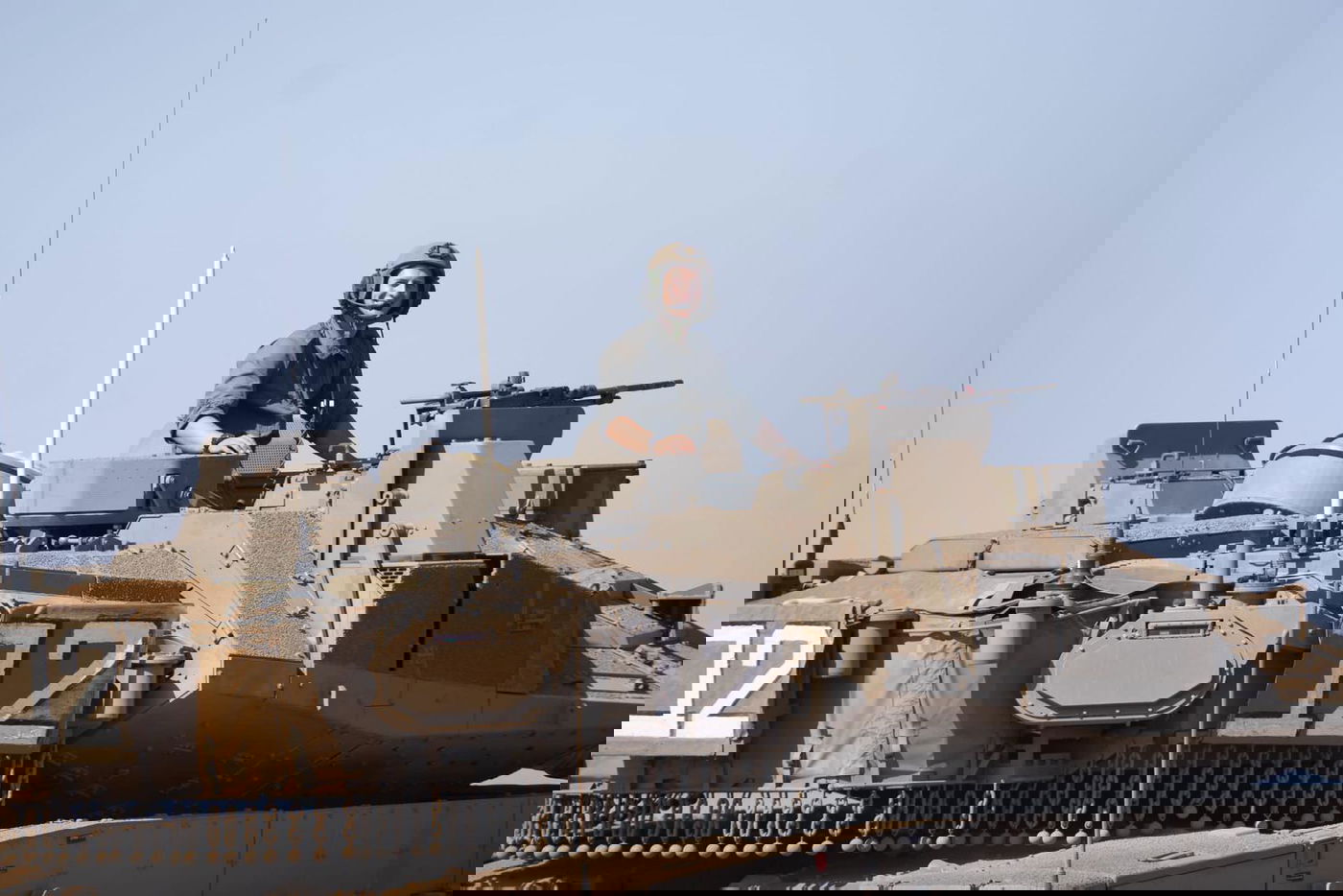 מסכי מולטי־טאץ', משלב בינה מלאכותית ו"בלתי שביר" | טנק 'הברק' העתידי של צה"ל נחשף