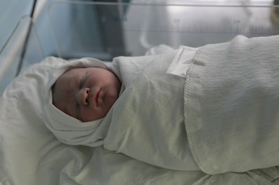 ביום בו העולם נולד מחדש, תדאגי לעצמך לאווירת חג