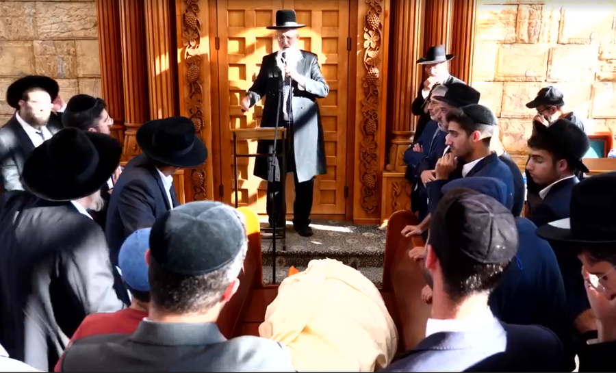 שידור חי • הגאון רבי מיכאל ועקנין זצ"ל מובא למנוחות