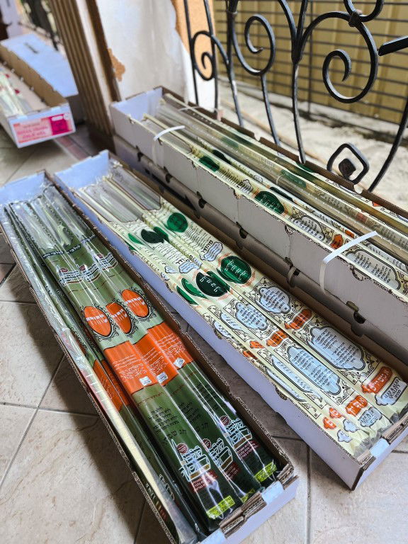 כך הביאו מסביב לעולם את ארבעת המינים לאוקראינה