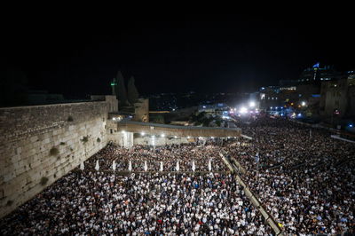 100,000 איש במעמד הסליחות המרכזיות בכותל ערב יום כיפור בראשות הרבנים הראשיים