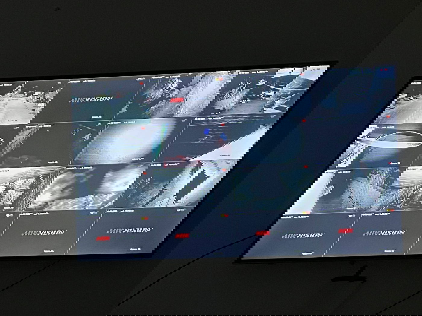 כוחות הביטחון השמידו חדר ניהול לחימה ועשרות מטענים