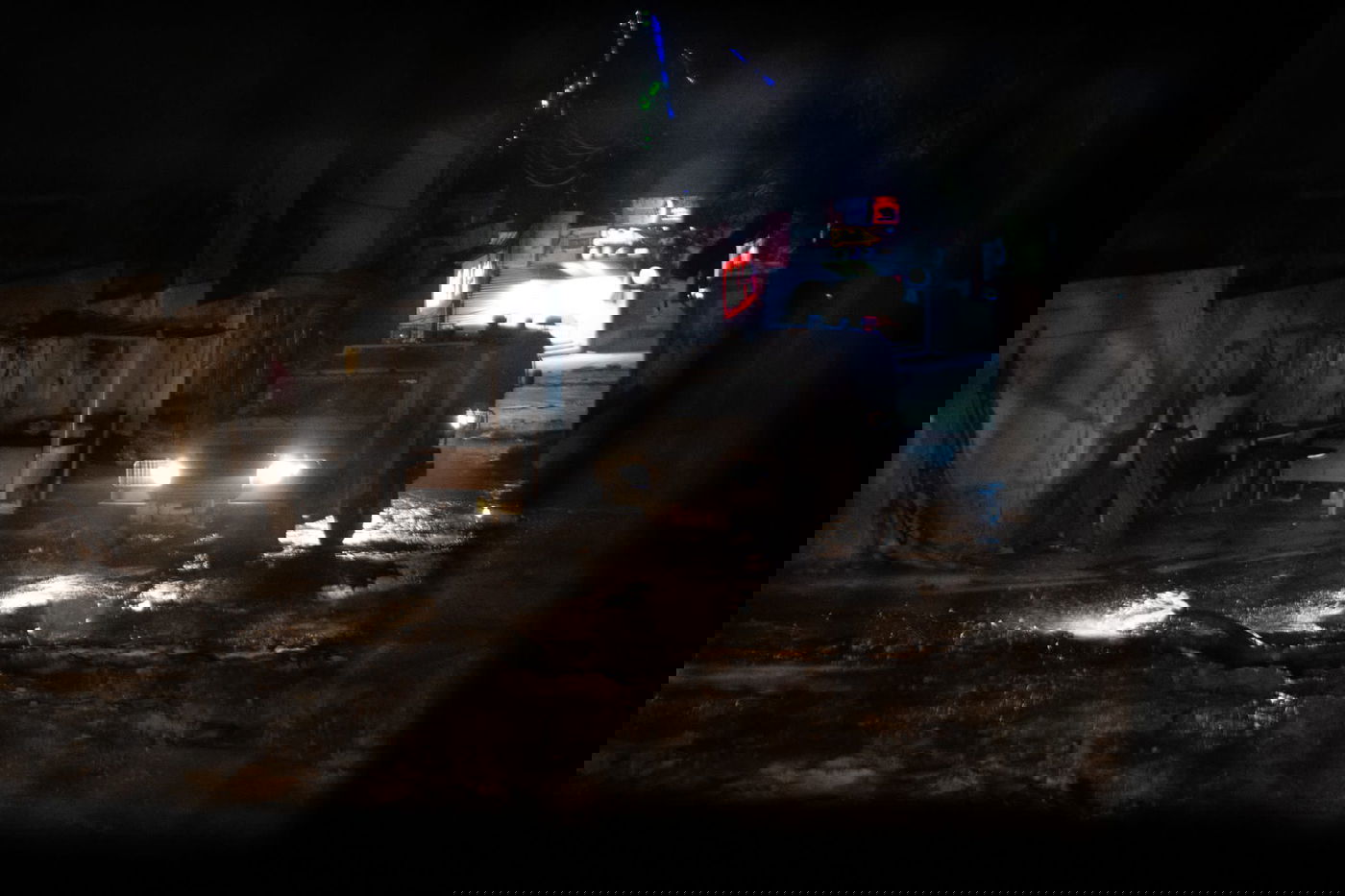 כוחות הביטחון השמידו חדר ניהול לחימה ועשרות מטענים