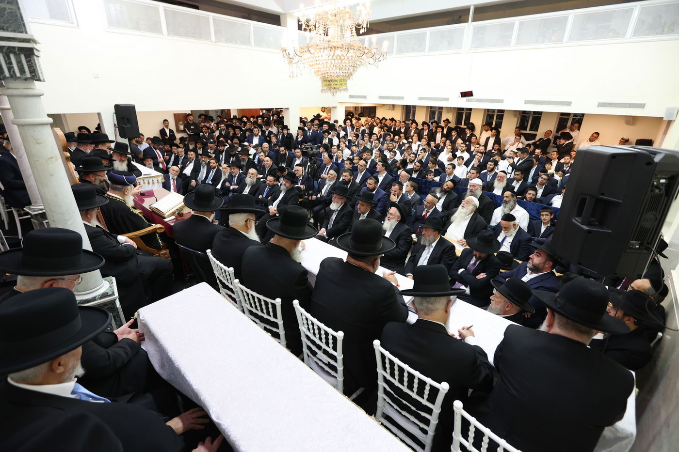 רבנים ואישי ציבור ב'הקבלת פני רבו' לראשון לציון | תיעוד